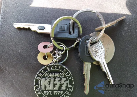 1987 Chevrolet Corvette из США, поврежденный, VIN 1G1YY2183H5106218